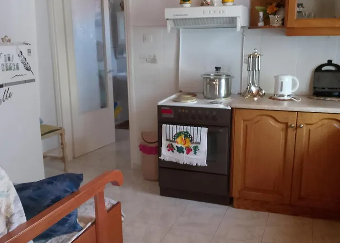 Traditional Cozy House Apartman *