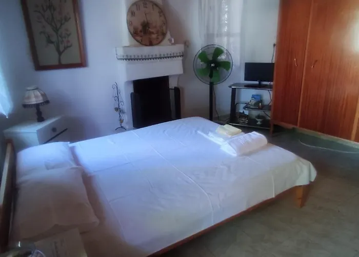 Traditional Cozy House Tríkeri