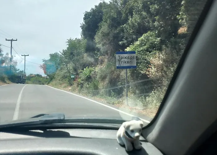 Apartment Traditional Cozy House Trikeri