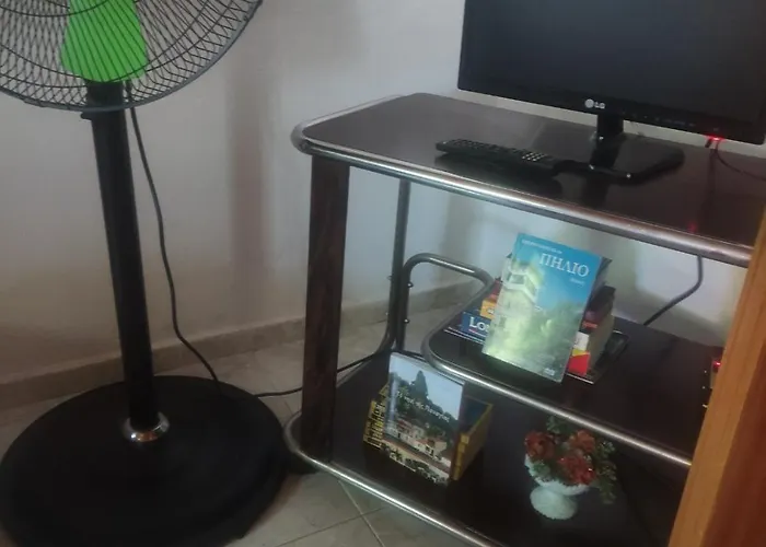 Traditional Cozy House Trikeri